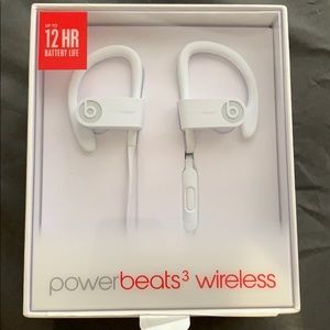 White powerbeats3 wireless